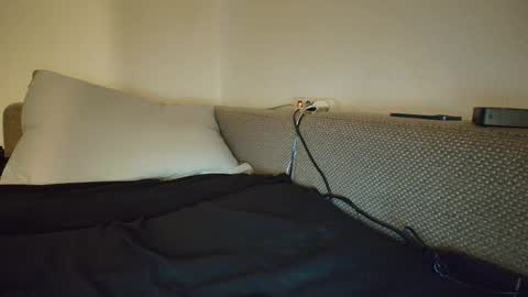 tiffany online show from March 30, 12:17 pm