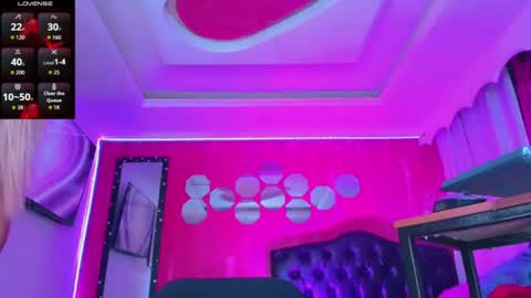 tiffanymackensyy69 online show from July 17, 12:17 am