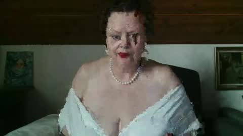 TiffanyMature online show from February 21, 9:21 am