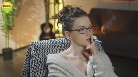 tiffanyriox online show from March 18, 12:47 am