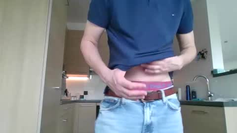 tigerjow941808 online show from March 17, 8:28 am