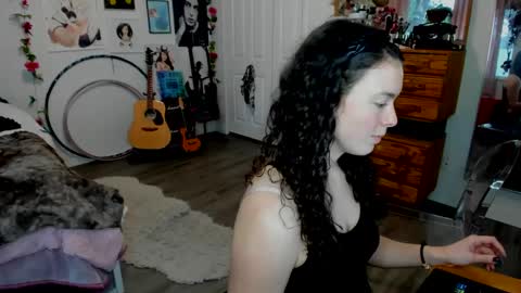   All my Links online show from February 21, 10:59 pm