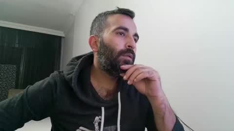 Snapshot of tiglatpleser chatting on December 5, 11:07 pm tiglatpleser online show from December 5, 11:07 pm