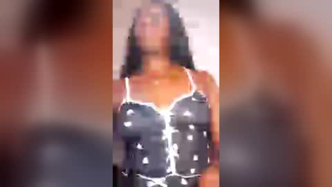 Snapshot of tiiffanybrown chatting on June 12, 8:57 am Tiiffany Brown online show from June 12, 8:57 am