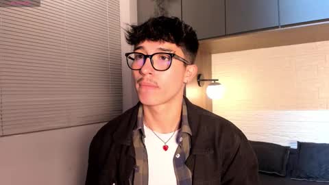 Tim Fox online show from January 7, 11:45 am