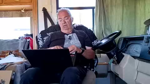 Tim  Amanda online show from May 7, 2:55 pm