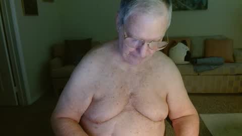 timealone120000 online show from March 31, 7:25 pm