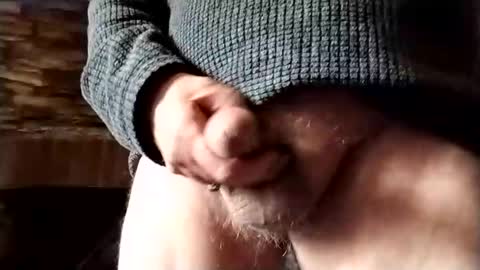 Snapshot of timo77snow chatting on December 3, 10:02 am Timo online show from December 3, 10:02 am