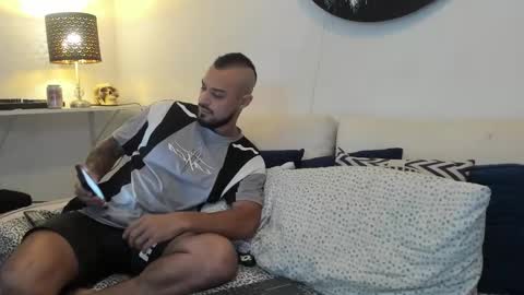 wanna play bareback uncut colombian couple new twink bbk online show from October 24, 2:41 am