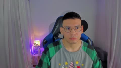 timi  jones online show from December 2, 10:50 am