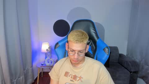 timi  jones online show from January 4, 8:59 pm