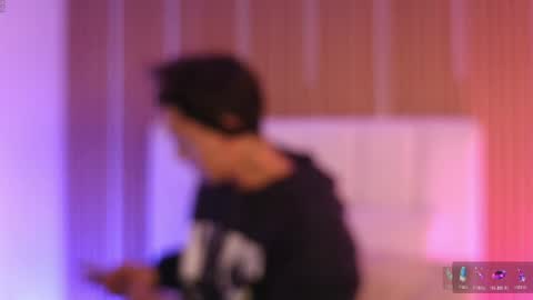 Timothy 21 years old online show from April 4, 7:33 pm