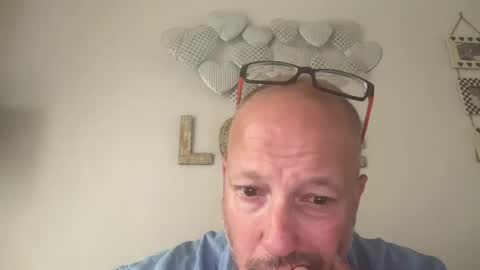 timtim19781978 online show from July 22, 3:26 pm
