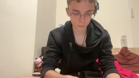 Wizard online show from December 9, 6:57 pm