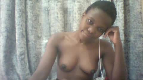 Snapshot of tina2030_1 chatting on June 19, 5:56 am tee online show from June 19, 5:56 am