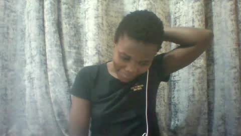 Snapshot of tina2030_1 chatting on June 21, 9:34 am tee online show from June 21, 9:34 am