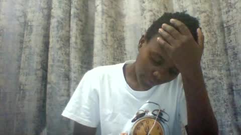 Snapshot of tina2030_1 chatting on June 25, 5:34 am tee online show from June 25, 5:34 am