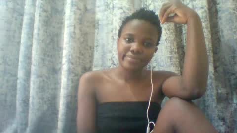 Snapshot of tina2030_1 chatting on June 29, 10:15 am tee online show from June 29, 10:15 am
