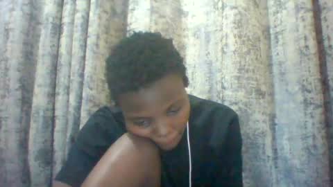 Snapshot of tina2030_1 chatting on July 28, 2:13 pm tee online show from July 28, 2:13 pm