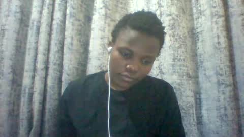 Snapshot of tina2030_1 chatting on July 28, 7:04 pm tee online show from July 28, 7:04 pm