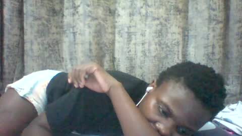 Snapshot of tina2030_1 chatting on July 28, 7:39 pm tee online show from July 28, 7:39 pm