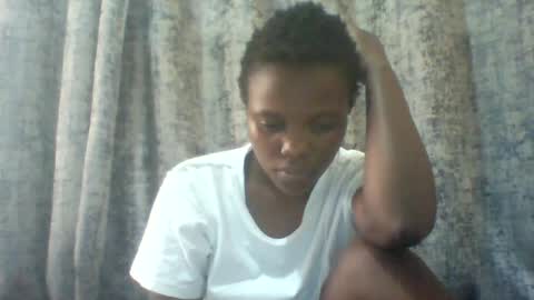 Snapshot of tina2030_1 chatting on August 1, 7:51 am tee online show from August 1, 7:51 am