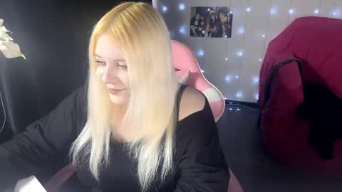 Tina  online show from April 3, 6:44 am