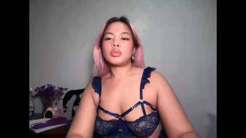 Snapshot of tina_slick chatting on May 11, 12:33 pm Tina online show from May 11, 12:33 pm