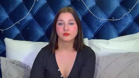 TinaBurton online show from December 20, 5:20 pm