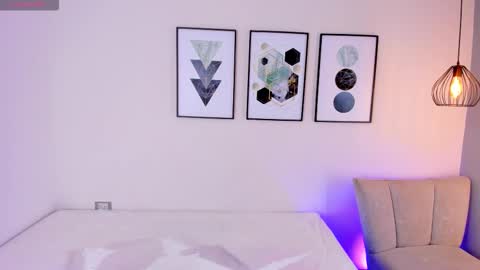 Tina online show from November 24, 11:43 am