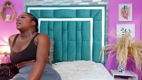 Snapshot of tinajones20 chatting on May 16, 1:10 pm Tina online show from May 16, 1:10 pm
