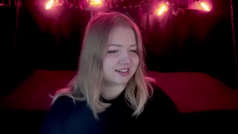 TinkerrBelll online show from December 14, 8:13 pm