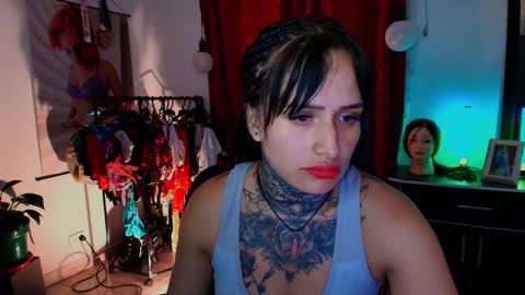 I AM BELLA  ----------- follow my  IG  TINNS 69 online show from January 7, 12:46 am