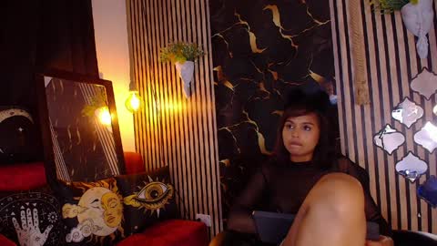 Tiny  online show from April 2, 4:21 am