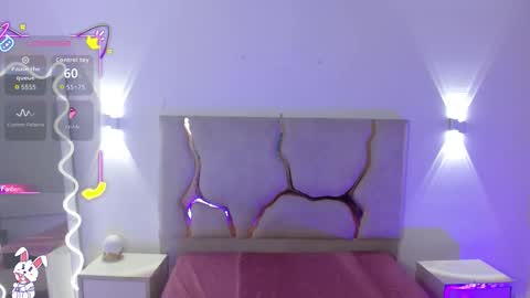 tiny_tay online show from February 22, 11:42 am