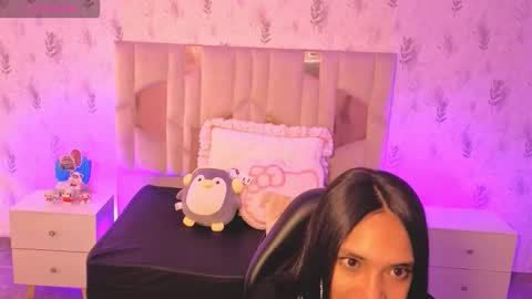 tiny_tay online show from March 25, 11:38 am