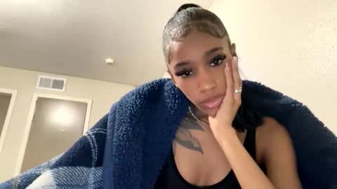 tinyafterdark online show from March 6, 6:43 am