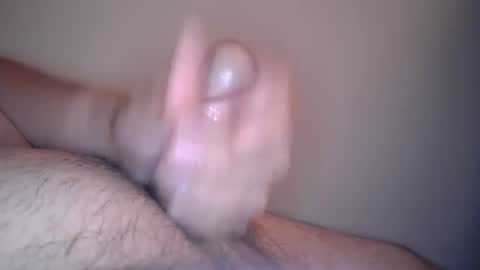 Snapshot of tinyd46 chatting on October 23, 1:27 am tinyd46 online show from October 23, 1:27 am