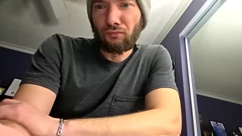 tinyguynicecock online show from March 29, 11:38 pm