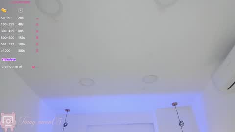 Snapshot of tinymoon_ chatting on December 7, 10:34 am Luna online show from December 7, 10:34 am