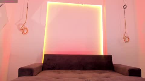 Snapshot of tinymoon_ chatting on December 23, 2:07 pm Luna online show from December 23, 2:07 pm