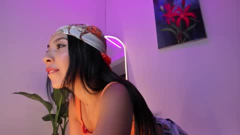 Snapshot of tinymoon_ chatting on March 4, 12:07 am Luna online show from March 4, 12:07 am