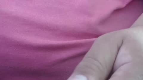 tinypecker6 online show from November 17, 5:19 pm