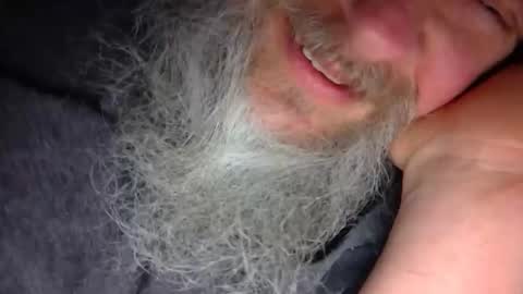 tinytim22992 online show from May 5, 1:24 am