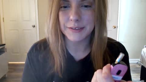 tinywithtiddies online show from April 12, 4:28 am