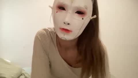 Tinks online show from September 29, 4:34 pm