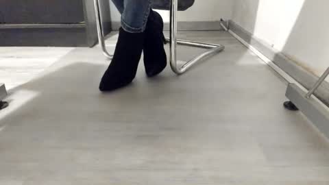 Anna online show from October 12, 2:43 am