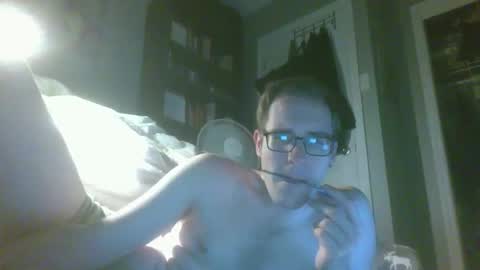 Snapshot of titlovercums chatting on May 19, 3:13 am titlovercums online show from May 19, 3:13 am