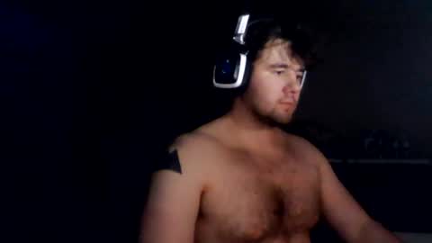 tizzledude online show from July 27, 4:52 am