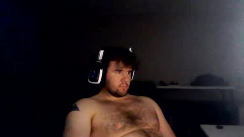 tizzledude online show from July 30, 5:39 am